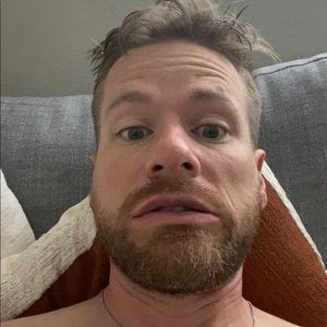 Meet your Posher, Daniel c